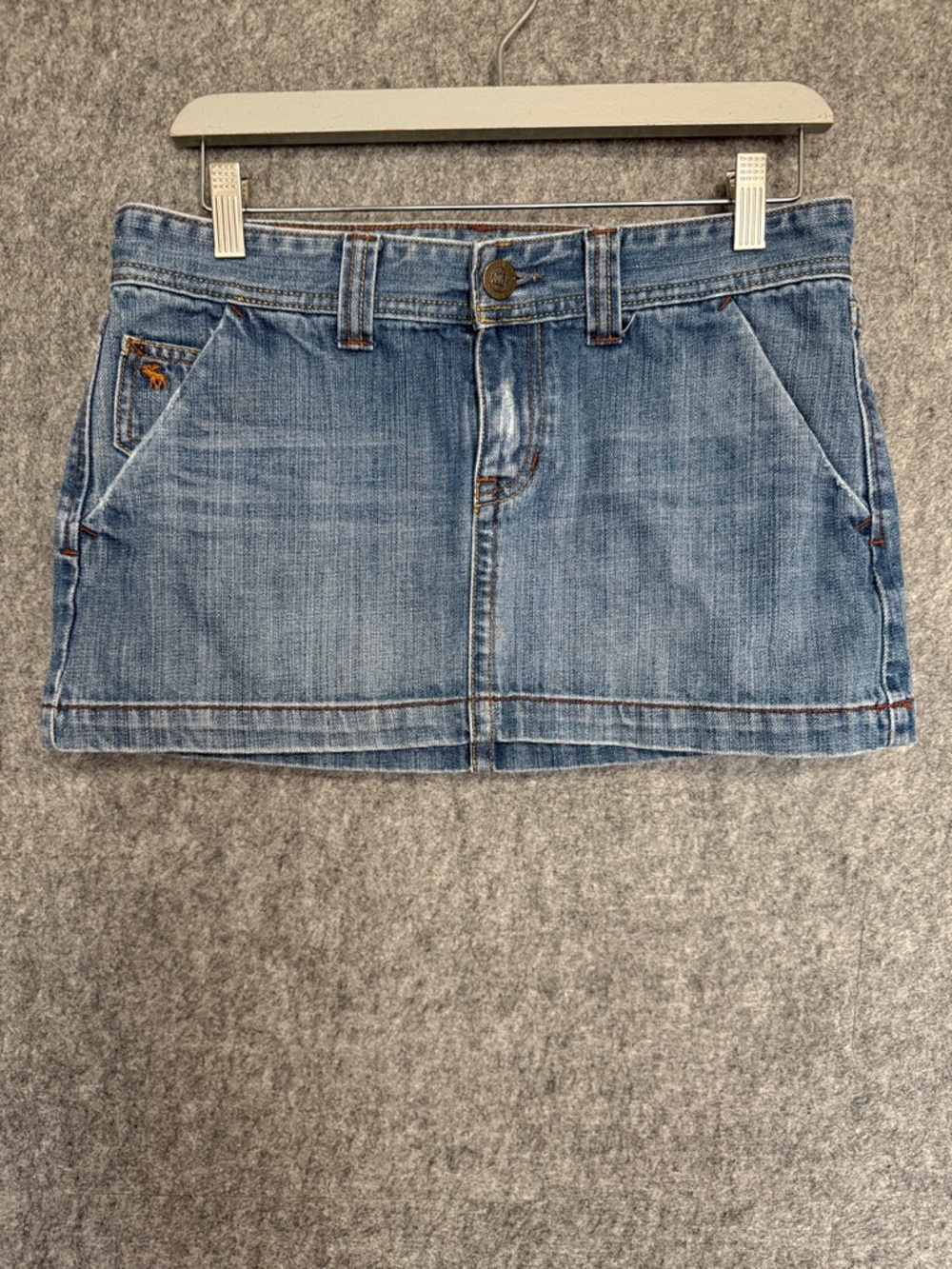 Vintage Abercrombie & Fitch Blue Denim Skirt Women's 90's Y2K size 4